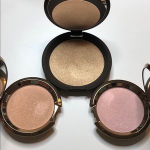 Becca highlighter vault